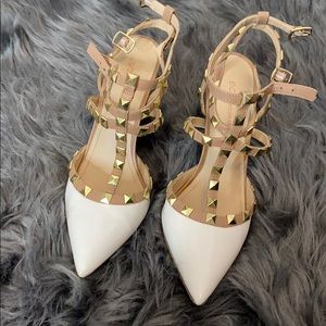 BCBGeneration Darron Pumps